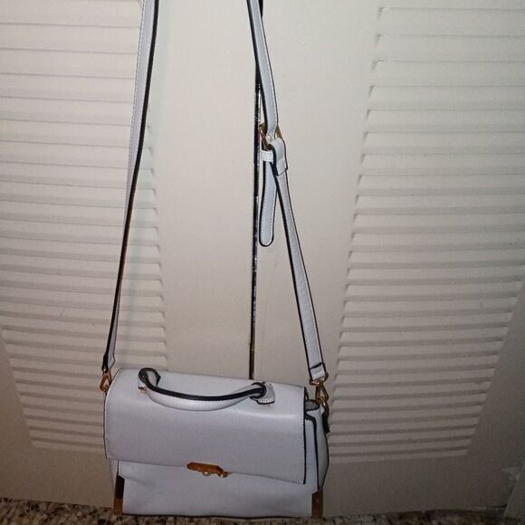 Plush blue purse (ending soon) - Picture 4 of 7